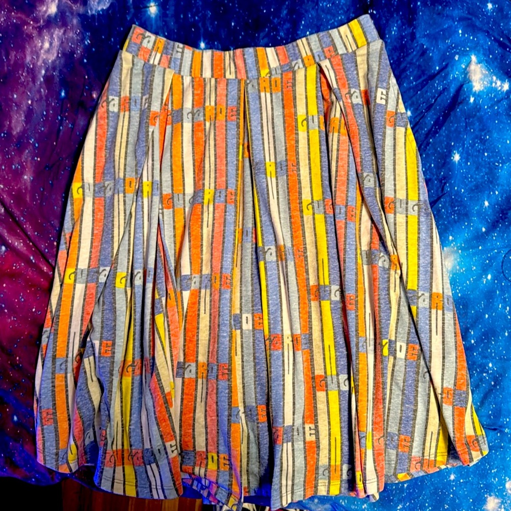 Lularoe rainbow skirt size medium in normal sizes
